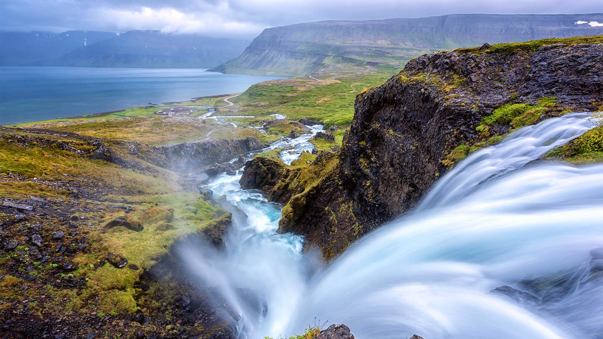 11-Night Reykjavik to Longyearbyen 6.27.28