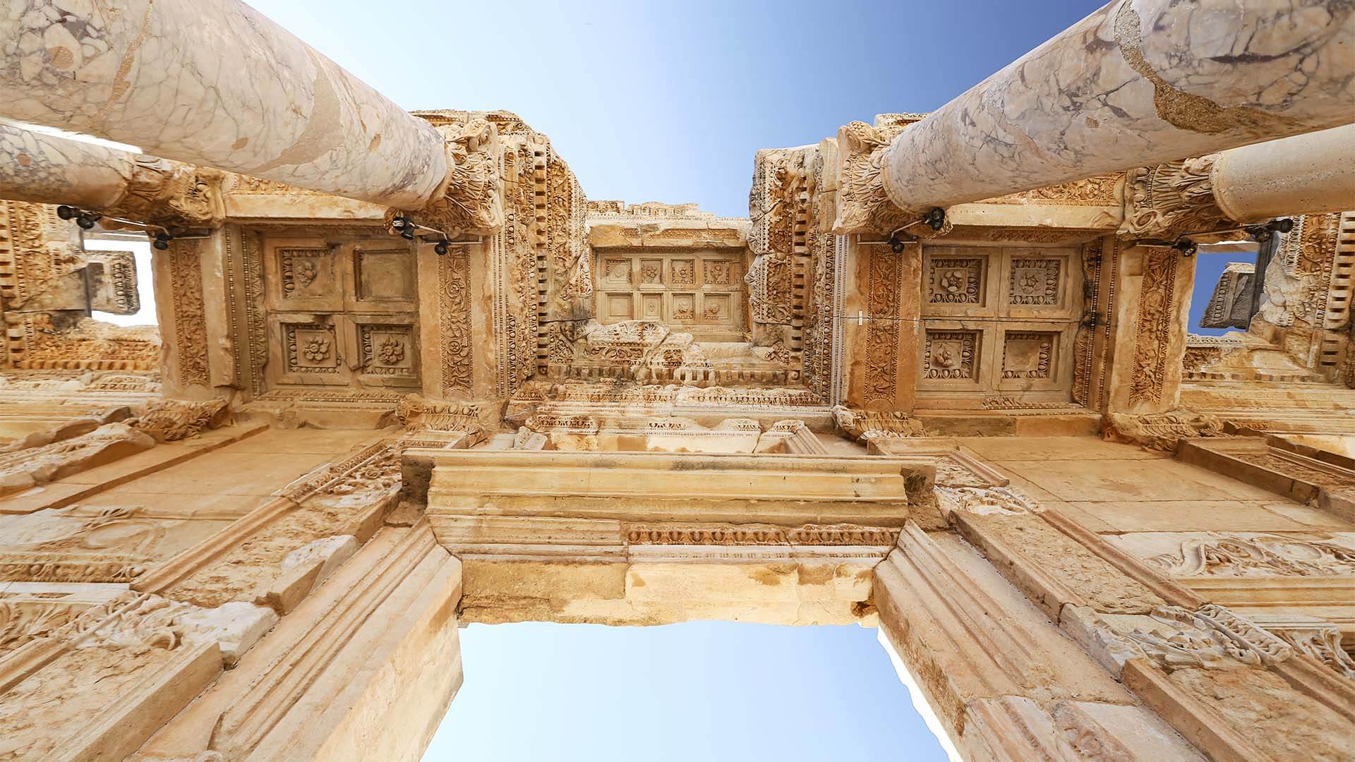 7-Night Piraeus to Naples 9.20.28