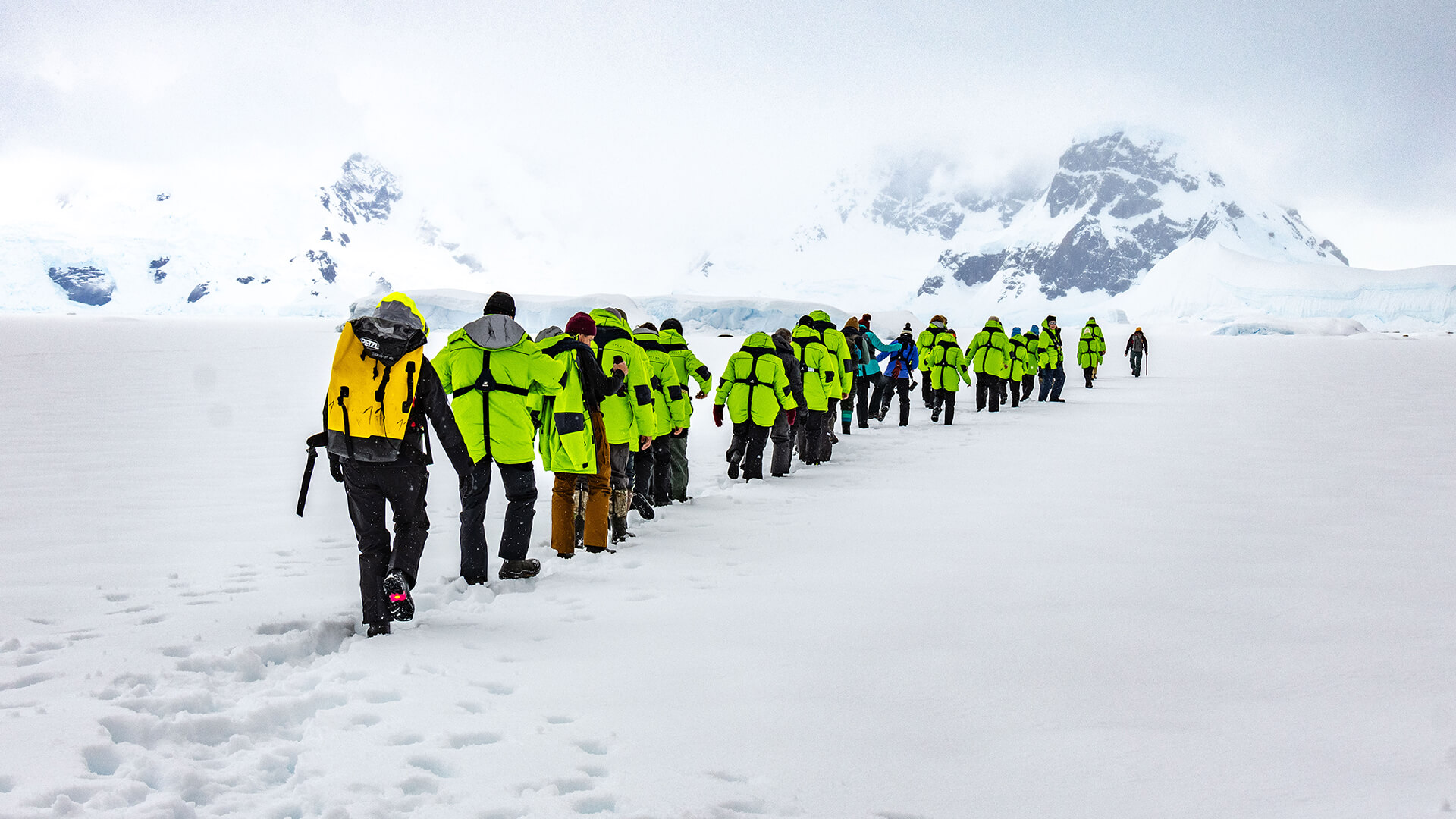 9-Night Ushuaia Roundtrip 11.27.28